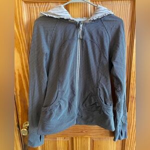 Lululemon Sweatshirt